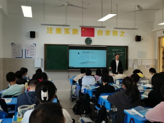 70947bcff5b5455dbc996bbce9cb0072.Jpeg